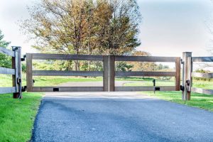 custom-double-drive-wood-gate